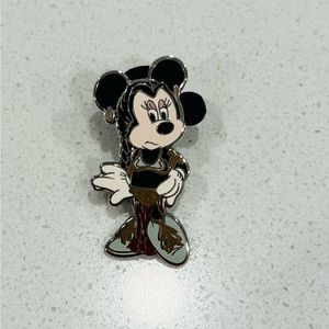 Disney trade pin